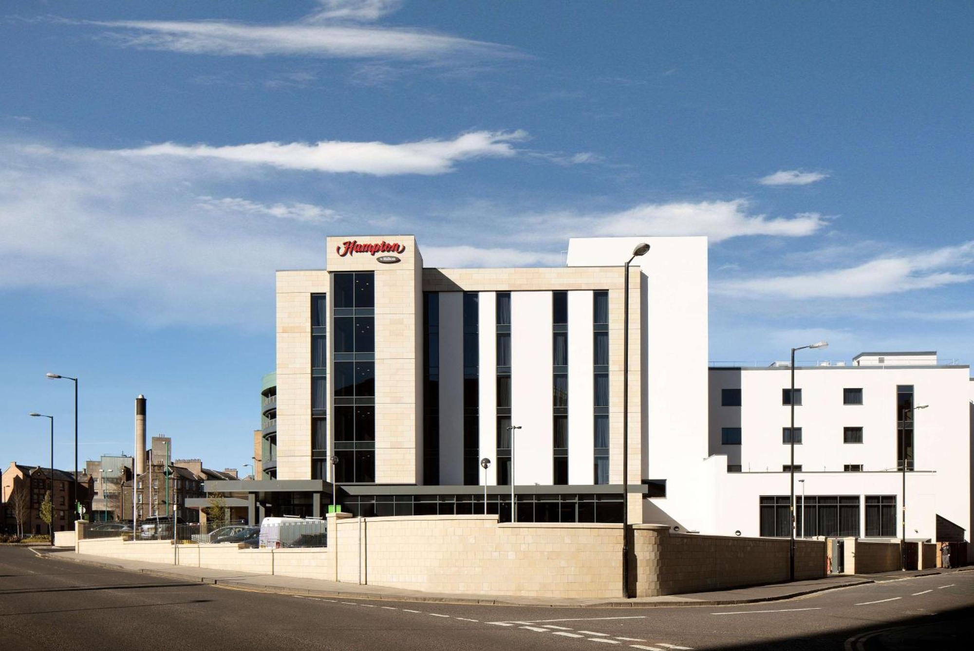 Hotel Hampton By Hilton Dundee Esterno foto